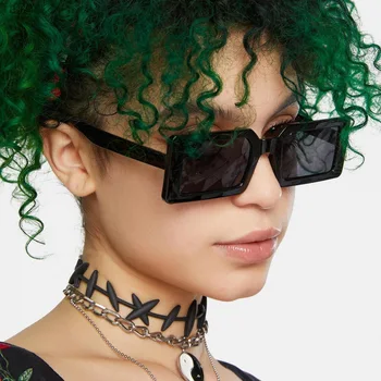 Küçük Güneş Gözlüğü Kadın Yeşil Çerçeve Kare Degrade Lens güneş gözlüğü Kadın Erkek Vintage Marka Temizle Ayna Shades Óculos