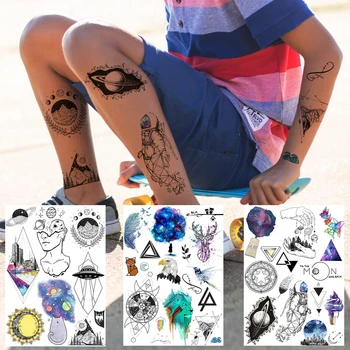 Yaratıcı Gezegenler Geçici Dövmeler Çocuk Yetişkin İçin Gerçekçi Sahte Yıkanabilir Dövmeler Sticker DIY Kafatası Kurt Tüy Dövme Galaxy