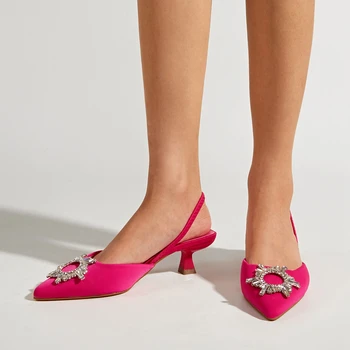 2022 Marka Kadın Pompaları Lüks Kristal Slingback Sandalet Moda Sivri Burun Med Topuk Katır Ayakkabı Marka Taklidi Ayçiçeği Mujer