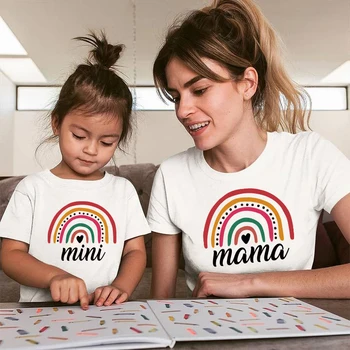 Gökkuşağı Aile Tişörtleri Anne ve Kızı Aile Eşleştirme Giyim Punk Anne Mini Pamuk Gömlek Tops Aile Bak Erkek Anne Giysi